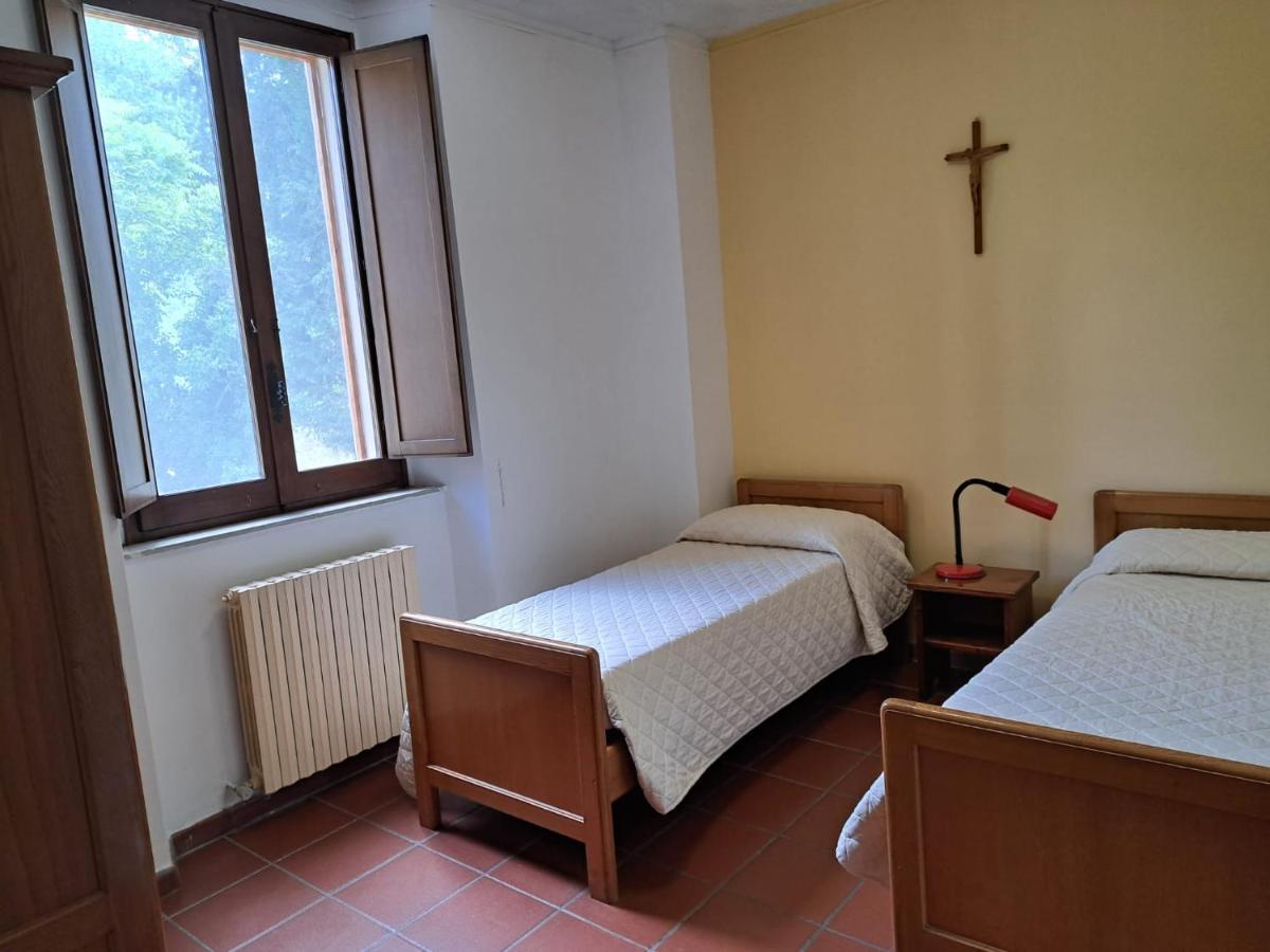Casa Per Ferie Ulivo D'Assisi Villa Exterior foto